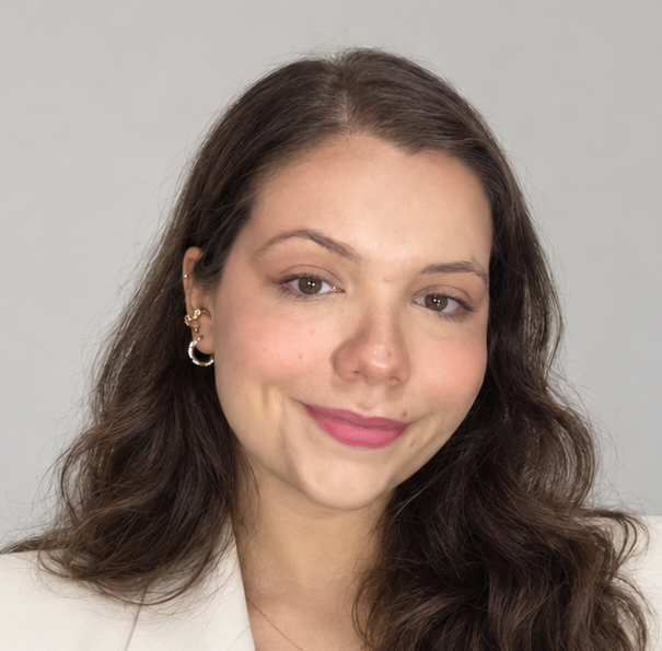 Retrato de Isabelle Outeiro Leque, advogada